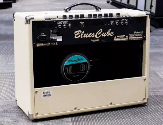 Roland - Blues Cube Artist - 80W Guitar Amplifier 2